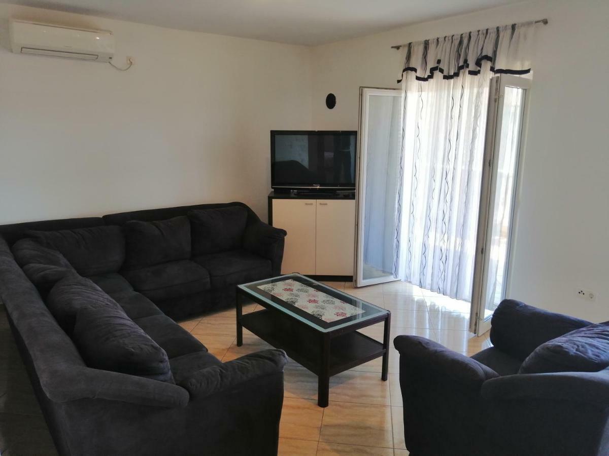 Apartman Rosanda Posedarje Esterno foto