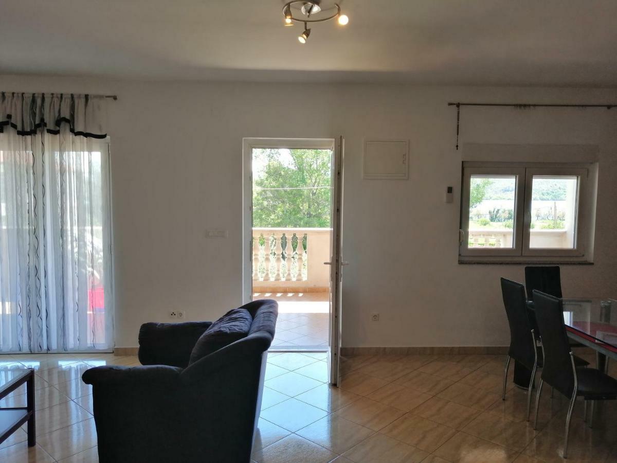 Apartman Rosanda Posedarje Esterno foto